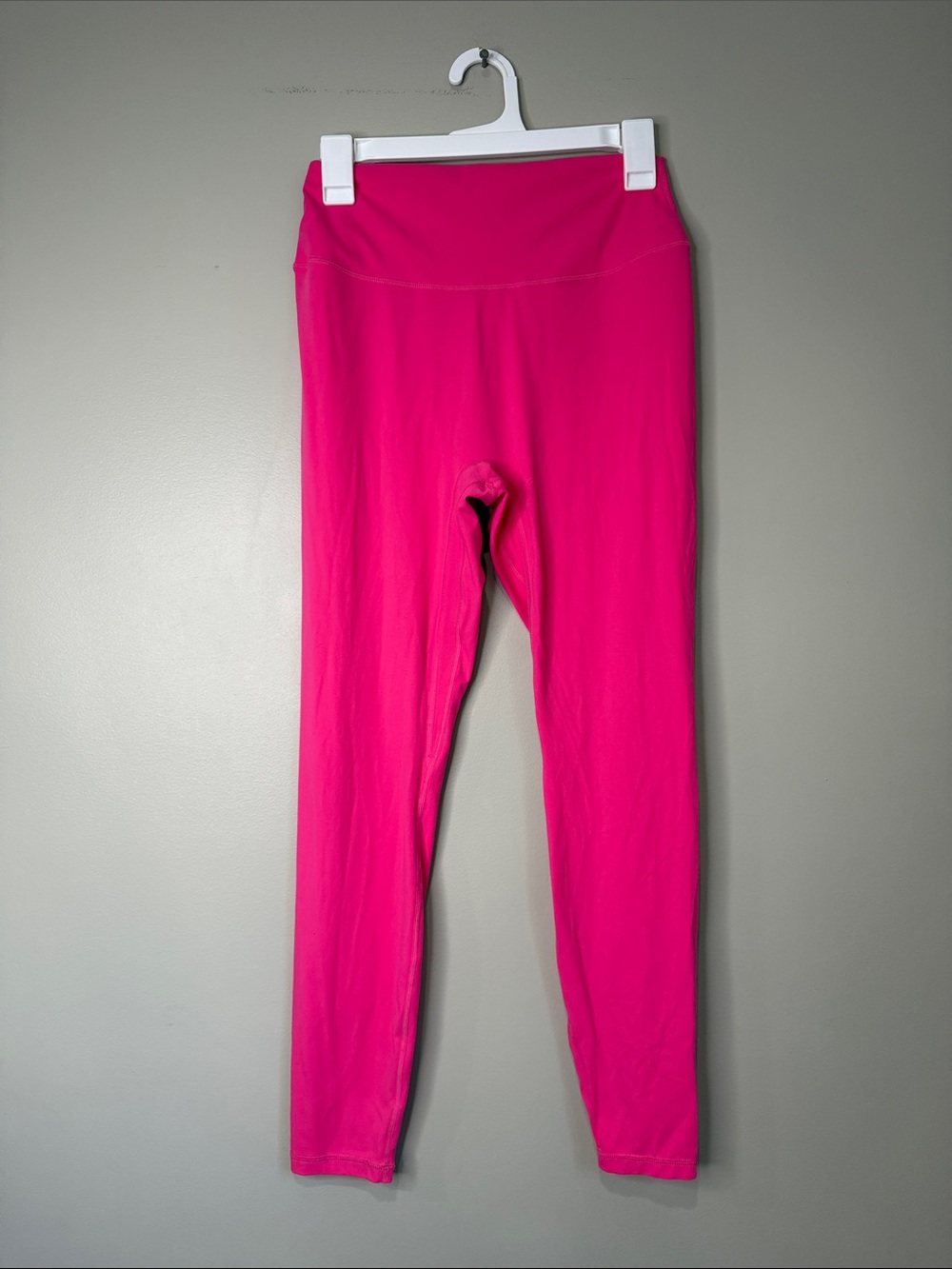 Comfrt Hot Pink High-Waist Leggings Large